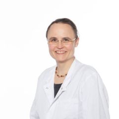 Annika Lonak, Oberärztin diagnostische und interventionelle Neuroradiologie