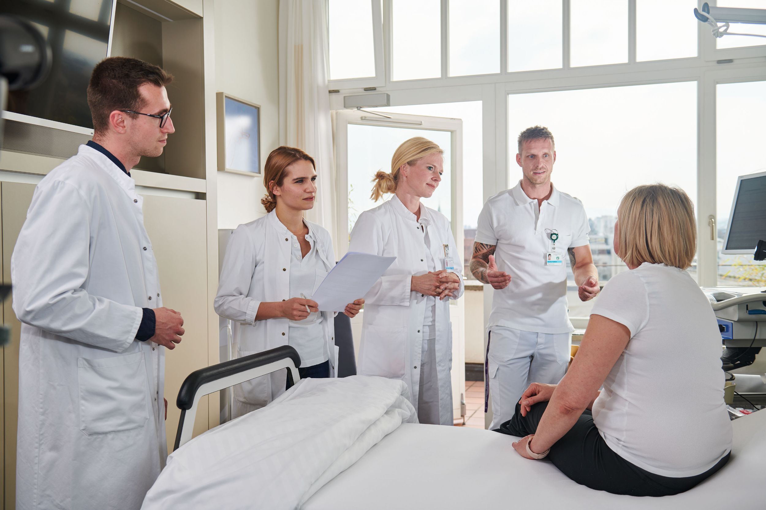 Medizinische Direktion Unispital Basel, Ärztinnen und Ärzte am Bett