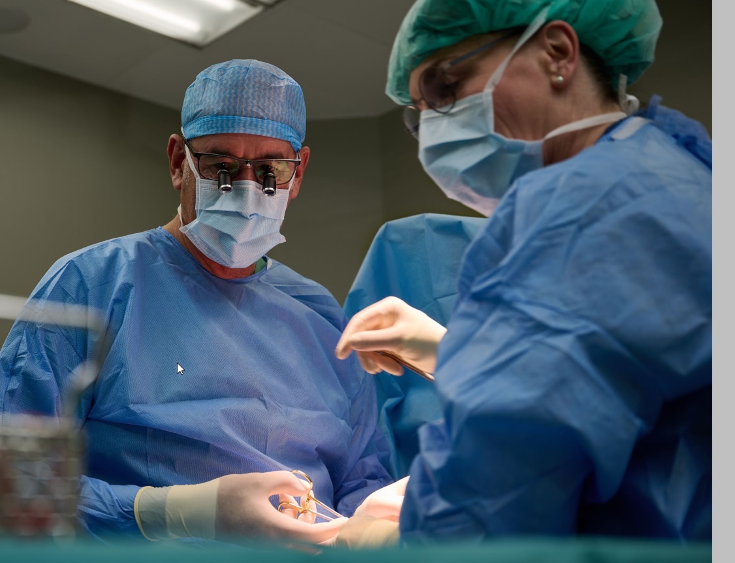 Ärzte bei einer Operation