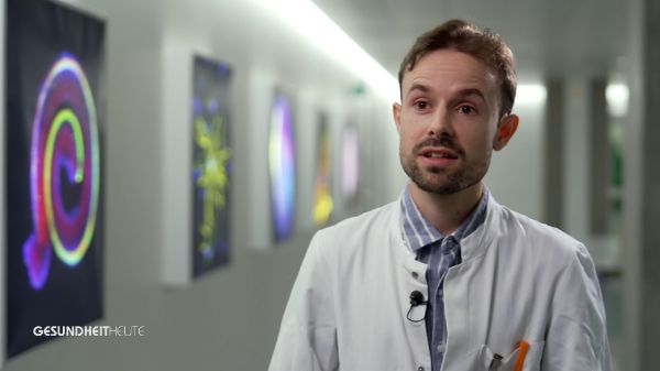 Altersbedingter Hörverlust betrifft rund ein Drittel der Menschen ab 65 Jahren. Ab dem 80. Lebensjahr sind sogar rund 80 % der Personen davon betroffen. Am Universitätsspital Basel forscht ein Team um Prof. Daniel Bodmer, darunter auch Dr. Maurizio Cortada intensiv an neuen Therapieansätzen, um diesen Hörverlust künftig besser behandeln zu können.